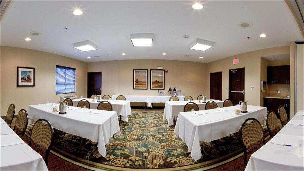 Holiday Inn Express Hotel & Suites Altoona-Des Moines By Ihg Exterior photo